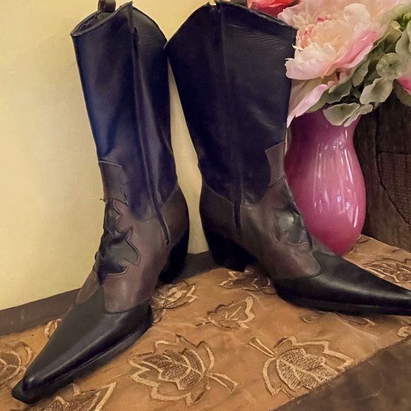 Price Cut!! UNIQUE Cowgirl boots hand made in Mexico. Size 6.  NWOT. - Picture 5 of 15